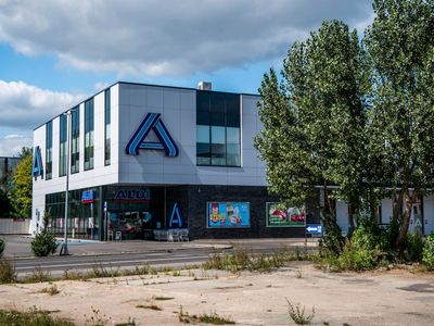 What Happens If You Try to Use Grocery Coupons on Vacation?