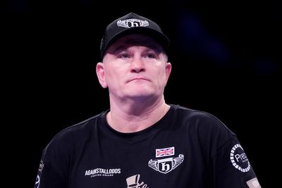 Ricky Hatton, a ‘warrior’ adored by the fans, found dead at home aged 46