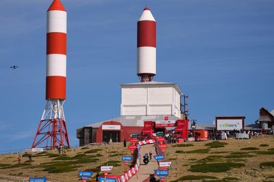 More than 1,500 police on hand for final stage of Spanish Vuelta amid pro-Palestinian protests