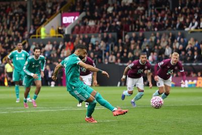 Burnley 0-1 Liverpool: Mohamed Salah scores 95th-minute penalty as Reds snatch win