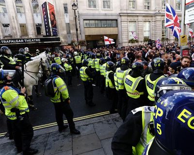 The Guardian view on the UK’s dangerous moment: as Labour falters, the far right mobilises