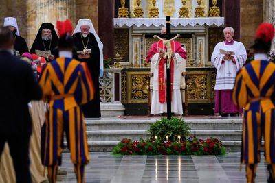 Pope honors 21st century martyrs: Christians killed by Islamic militants, mafias, Amazon ranchers