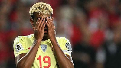 Why Is Lamine Yamal Not Playing for Barcelona vs. Valencia?