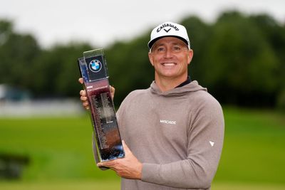 Alex Noren edges past Adrien Saddier in a play-off to win BMW PGA Championship