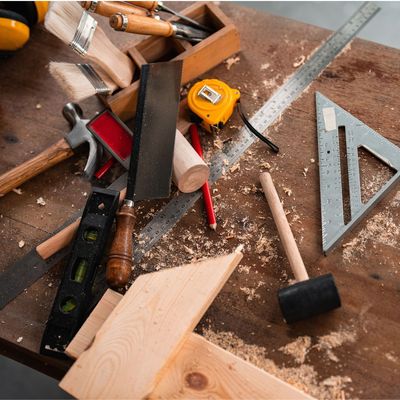 I’ve got DIY renovation plans, and these are the game changing tools and gadgets I’m adding to my kit in preparation (and they’re all under £30)
