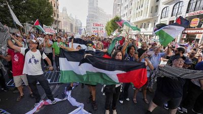 Final stage of Spanish Vuelta cycling race abandoned after disruption by pro-Palestine protesters