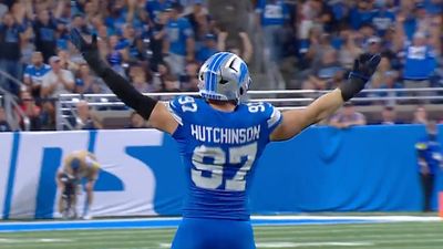 Aidan Hutchinson Shared Special Moment With Lions Fans After First Sack Since Injury