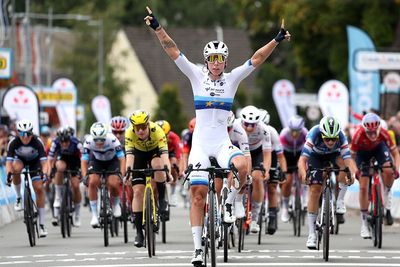 Lorena Wiebes wins La Choralis Fourmies Féminine for 10th one-day victory of season