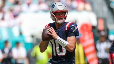 Drake Maye Had Classy Gesture for Mike Vrabel After First Win As Patriots Coach