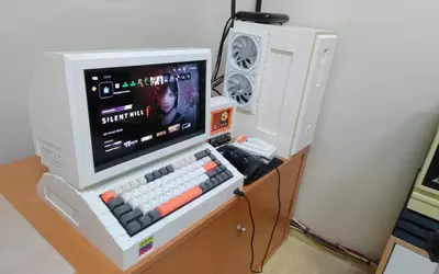 Enthusiast builds entire PC setup with Lego-style bricks — Includes desktop terminal-style OLED monitor & keyboard, with an iPhone 6-powered desk clock