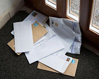 Debt collectors keep pursuing me for a stranger’s bills