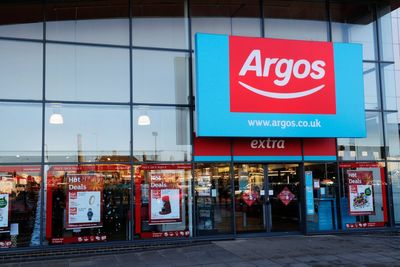 Sainsbury’s shares rise after ill-fated talks to sell Argos to China’s JD.com