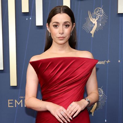 Cristin Milioti’s 2025 Emmys Look Is a Symbolic Nod to Her ‘Penguin’ Character