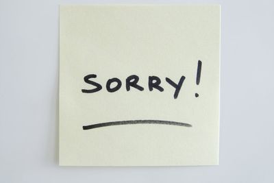 Experts reveal the best way to give a genuine-sounding apology