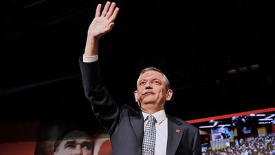 Turkish court again postpones trial against main opposition CHP party