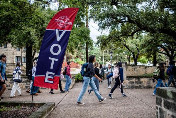 Democrats activate weeklong voter drive to offset critical registration losses