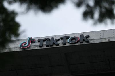 US and China reach deal to transfer TikTok ownership, trade officials say