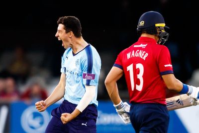 Matt Fisher gives Surrey control of battle against title rivals Nottinghamshire
