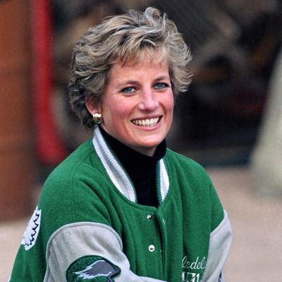 The Press Begged Princess Diana to "Act Like a F-ing Princess" During Casual ‘90s Era