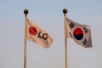 Trump Concerned S. Korean Arrests Could 'Frighten' Investors