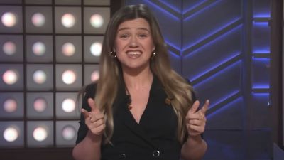 The Kelly Clarkson Show Is Coming Back. That Hasn't Stopped The Rumors The Talk Show Host Would Like To Leave TV