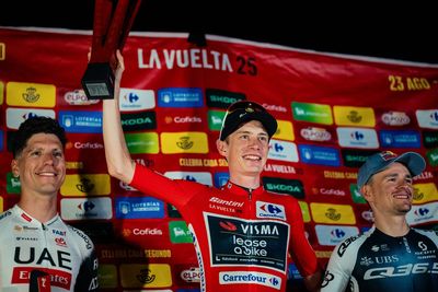 'It’s a pity that such a moment of eternity was taken from us' – Jonas Vingegaard settles for improvised Vuelta a España podium celebrations