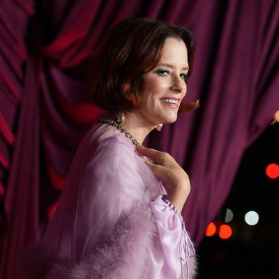 Parker Posey Just Gave a Major Update on The White Lotus Season Four