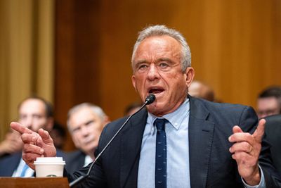 Kennedy adds vaccine advisers just before panel convenes - Roll Call