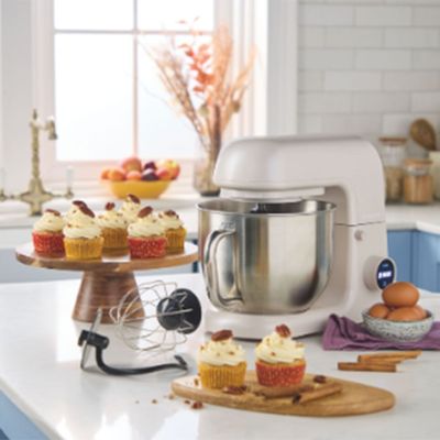 I have the Aldi £40 stand mixer, but this is why I'd still recommend saving your money for a Kenwood Kmix