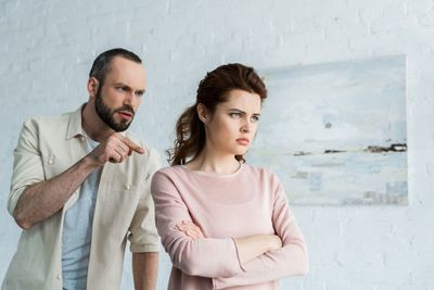 6 Bad Habits Men Bring Into New Relationships