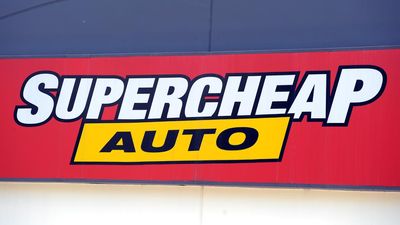 Super Retail chief fired over workplace relationship