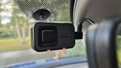 I spent two weeks testing the Garmin Dash Cam Mini 3, and I barely noticed it was there