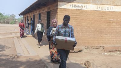Malawians face food insecurity and soaring unemployment as they head to polls