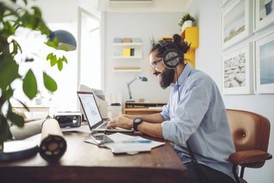 I use these 5 ChatGPT prompts to future-proof my career in an AI-driven job market — here’s why they work