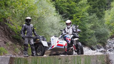 This French Company Bolted A Sidecar Onto A BMW GS And Took It Off-Roading