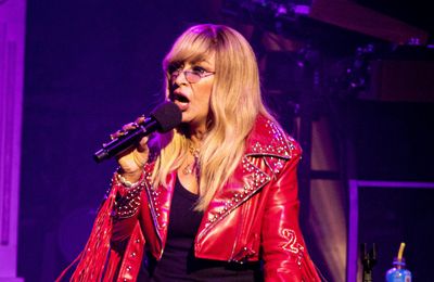 Anastacia wants people fighting cancer and Crohn's disease to allow themselves 'good days'