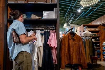 US Retail Sales Beat Expectations In August Despite Tariffs