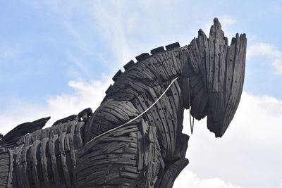 Is AI The Trojan Horse? AI-Driven Cyber Risk Could Benefit These ETFs