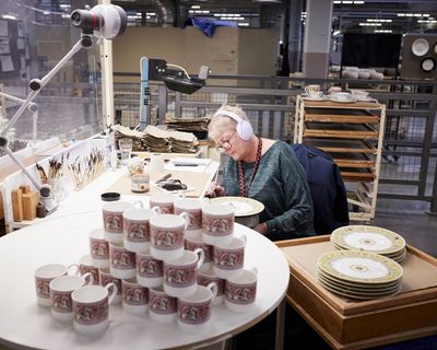 Wedgwood to freeze production at Staffordshire factory for 90 days