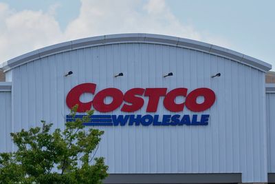 Costco recalls Prosecco because bottles could shatter without warning