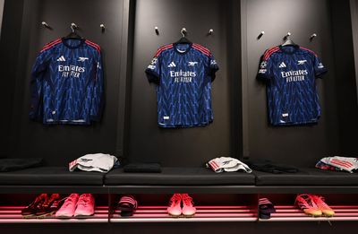 Why are Arsenal wearing white shorts against Athletic Club in Champions League opener?