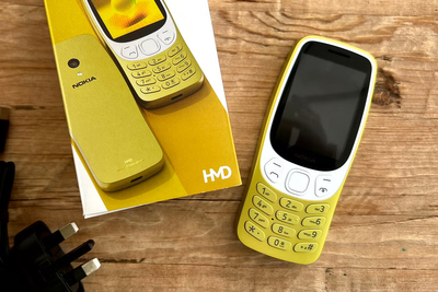 7 best dumbphones for reducing screen time in 2026