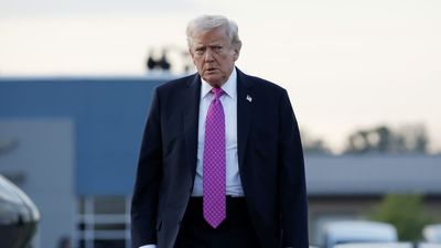 Donald Trump’s maths fails again as he claims that ‘substantially more’ than 100% of new jobs went to migrants