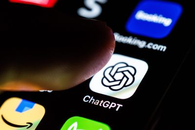 What's worrying about the OpenAI and Anthropic chatbot usage studies