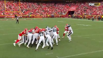 Legendary Ex-NFL Coach Has Simple Reason for Not Liking Eagles’ Tush Push Play
