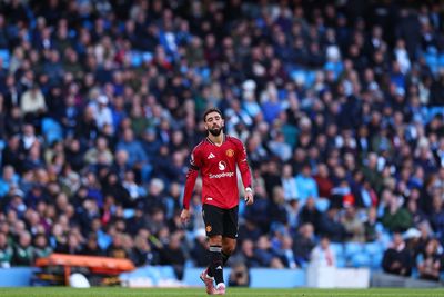 Manchester United legend says Bruno Fernandes should ditch Ruben Amorim and join Real Madrid
