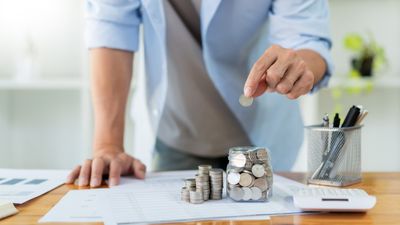 Is Dollar-Cost Averaging Helping—or Just Calming Nerves?