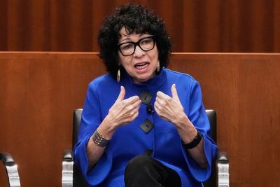 Sotomayor urges better civic education so people know difference between presidents and kings