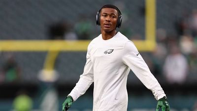 DeVonta Smith and Fiancée Had Such a Special Gesture, Gift for Eagles Fan In Hospital