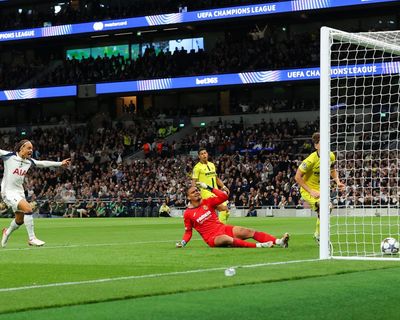 Luiz Júnior howler hands Spurs win over Villarreal in nervy elite debut for Frank
